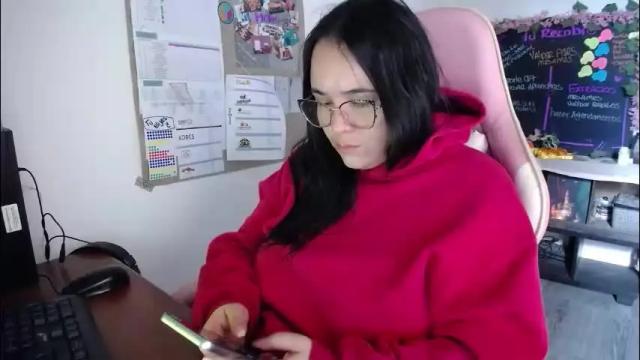 Thumbnail 2, emma_evans07's Stream at Chaturbate, 1 month ago
