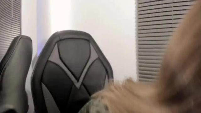Thumbnail 1, emma_ford1's Stream at Chaturbate, 13 months ago