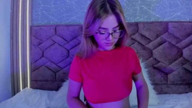 Image 11 of emma_ford1 Stream on Chaturbate on 13 months ago