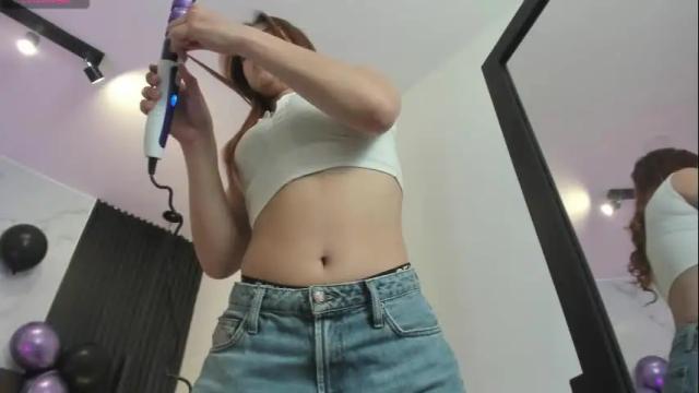 Image 8 of emma_ford1 Stream on Chaturbate on 20 days ago