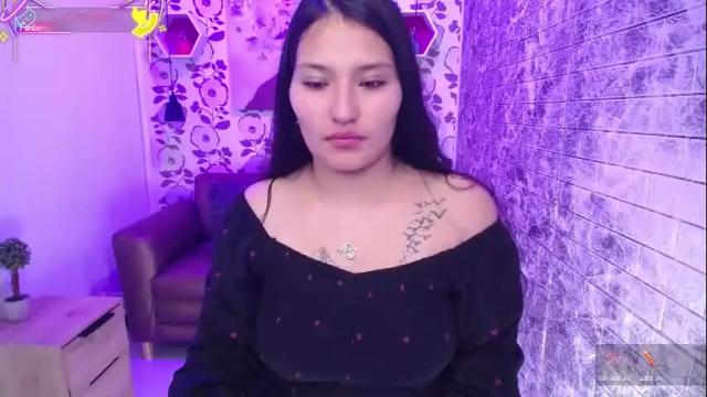 Image 7 of emma_garciaa_ Stream on Chaturbate on 2 months ago