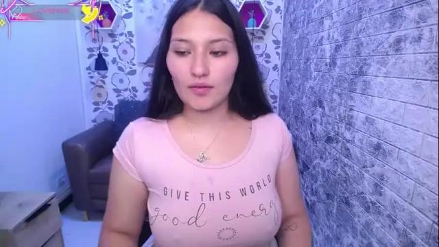 Image 10 of emma_garciaa_ Stream on Chaturbate on 6 months ago