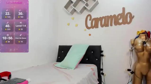 Image 12 of emma_jhonss Stream on Chaturbate on 16 months ago