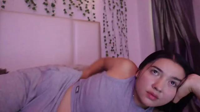 Image 11 of emma_johnson_ Stream on Chaturbate on 3 months ago