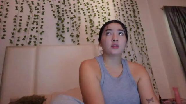 Image 4 of emma_johnson_ Stream on Chaturbate on 3 months ago