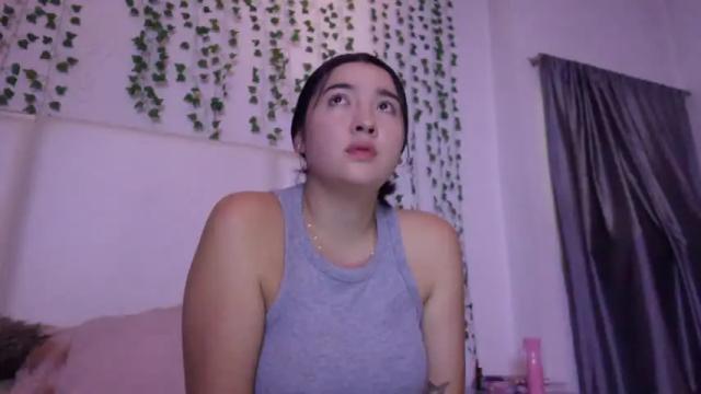 Image 7 of emma_johnson_ Stream on Chaturbate on 3 months ago