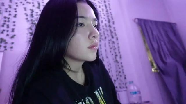 Image 12 of emma_johnson_ Stream on Chaturbate on 2 months ago