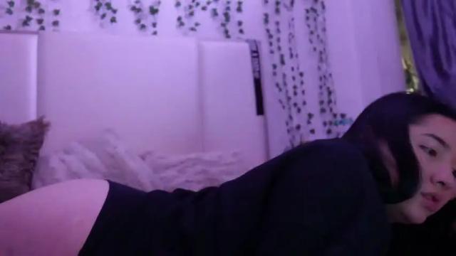 Image 8 of emma_johnson_ Stream on Chaturbate on 2 months ago