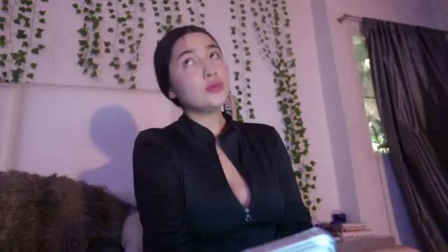 Image 3 of emma_johnson_ Stream on Chaturbate on 1 month ago