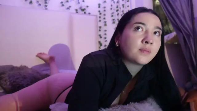 Image 8 of emma_johnson_ Stream on Chaturbate on 24 days ago