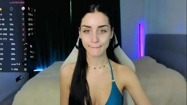 Image 2 of emma_jordan Stream on Chaturbate on 27 days ago