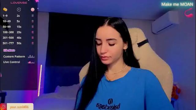 Image 8 of emma_jordan Stream on Chaturbate on 1 month ago