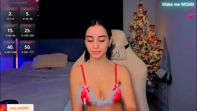 Image 6 of emma_jordan Stream on Chaturbate on 24 days ago