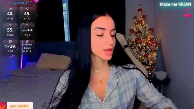 Image 7 of emma_jordan Stream on Chaturbate on 22 days ago