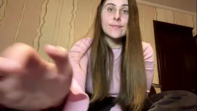 Image 3 of emma_just Stream on Chaturbate on 1 month ago