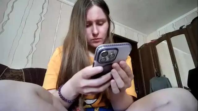 Image 12 of emma_just Stream on Chaturbate on 28 days ago