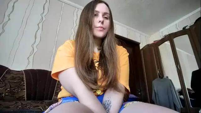 Image 3 of emma_just Stream on Chaturbate on 28 days ago