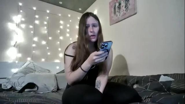 Image 7 of emma_just Stream on Chaturbate on 23 days ago