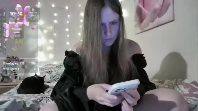 Image 8 of emma_just Stream on Chaturbate on 13 days ago