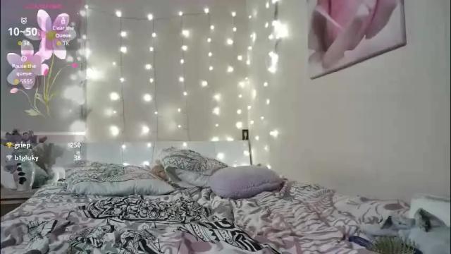 Image 7 of emma_just Stream on Chaturbate on 10 days ago