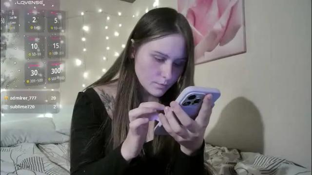 Image 12 of emma_just Stream on Chaturbate on 22 days ago