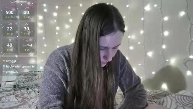 Image 8 of emma_just Stream on Chaturbate on 15 days ago