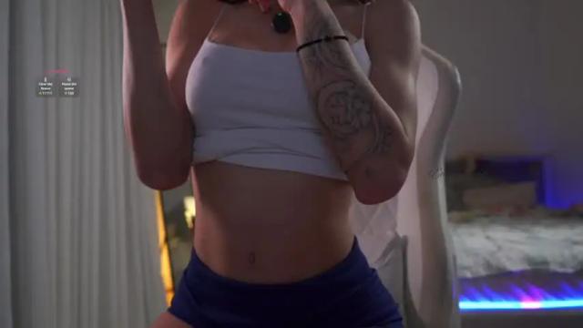 Image 11 of emma_land Stream on Chaturbate on 1 month ago