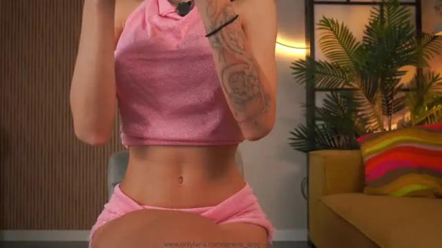 Image 6 of emma_land Stream on Chaturbate on 1 month ago