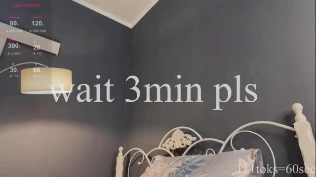 Image 8 of emma_lov2 Stream on Chaturbate on 7 days ago