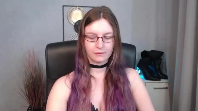 Image 2 of emma_lust94 Stream on Chaturbate on 1 month ago
