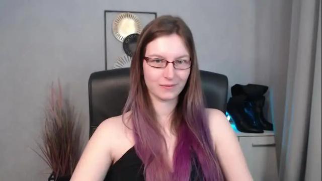 Image 2 of emma_lust94 Stream on Chaturbate on 28 days ago