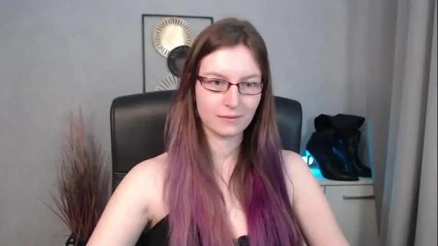 Image 4 of emma_lust94 Stream on Chaturbate on 28 days ago