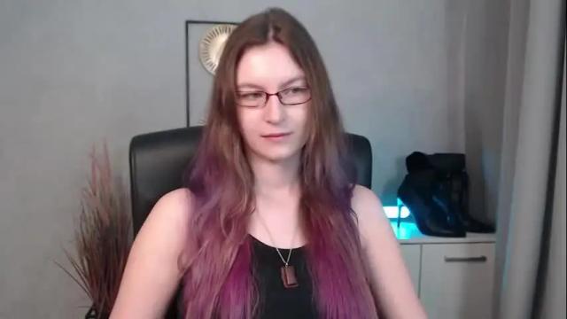 Image 6 of emma_lust94 Stream on Chaturbate on 26 days ago