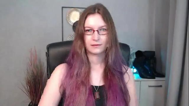 Image 8 of emma_lust94 Stream on Chaturbate on 26 days ago
