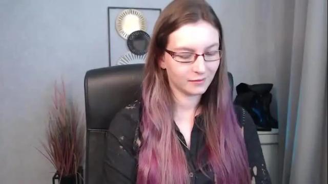 Image 10 of emma_lust94 Stream on Chaturbate on 18 days ago