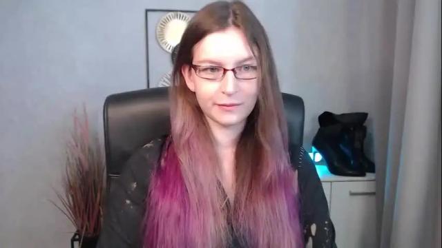 Image 2 of emma_lust94 Stream on Chaturbate on 18 days ago
