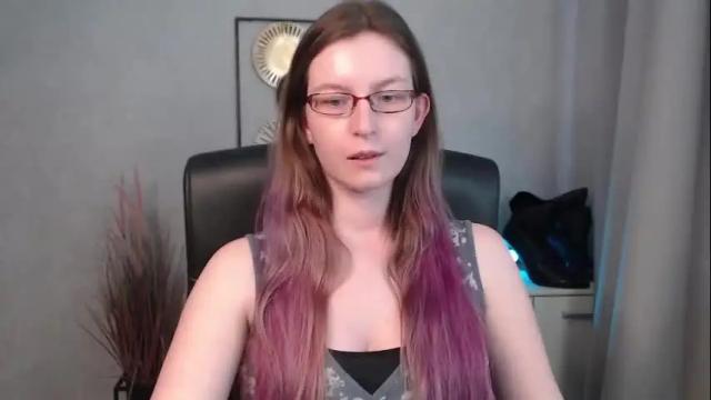 Image 2 of emma_lust94 Stream on Chaturbate on 12 days ago