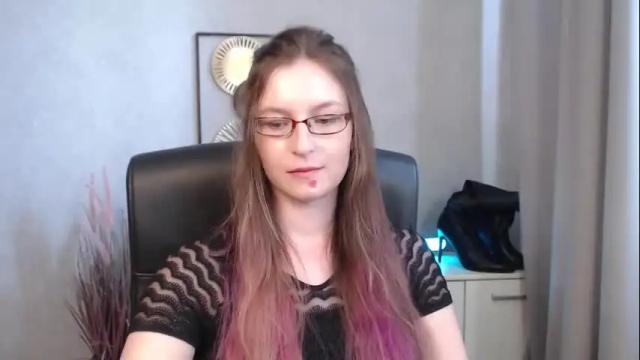 Image 3 of emma_lust94 Stream on Chaturbate on 9 days ago