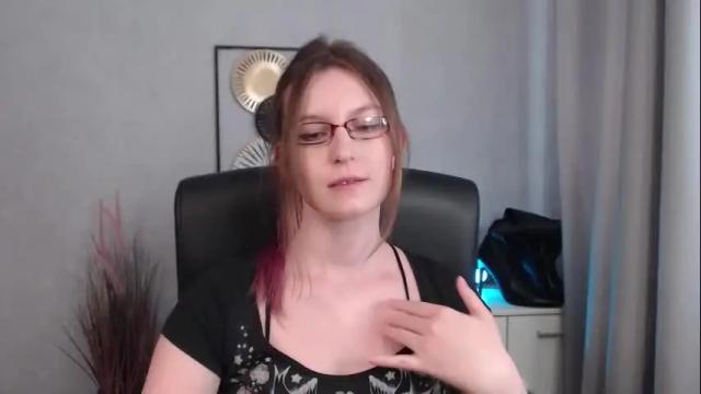 Image 10 of emma_lust94 Stream on Chaturbate on 1 month ago