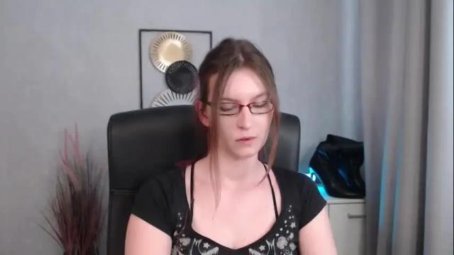 Image 2 of emma_lust94 Stream on Chaturbate on 1 month ago