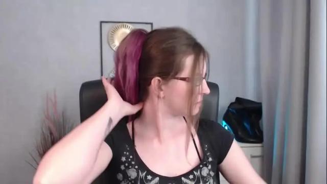 Image 3 of emma_lust94 Stream on Chaturbate on 1 month ago
