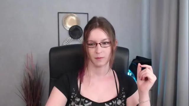 Image 4 of emma_lust94 Stream on Chaturbate on 1 month ago