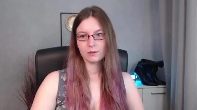 Image 2 of emma_lust94 Stream on Chaturbate on 1 month ago