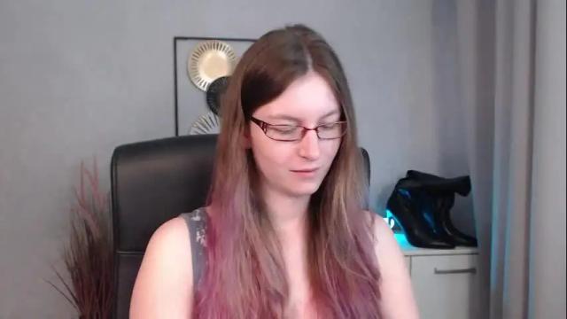 Image 6 of emma_lust94 Stream on Chaturbate on 1 month ago