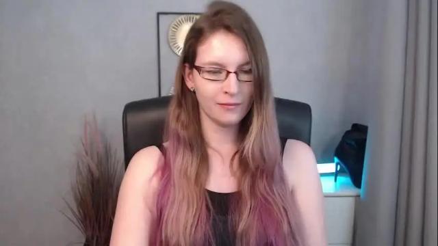 Image 12 of emma_lust94 Stream on Chaturbate on 1 month ago