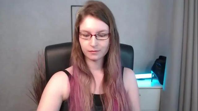 Image 4 of emma_lust94 Stream on Chaturbate on 1 month ago