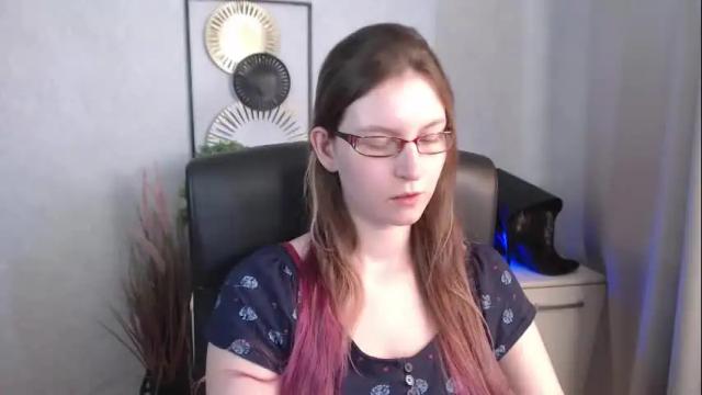 Image 7 of emma_lust94 Stream on Chaturbate on 28 days ago