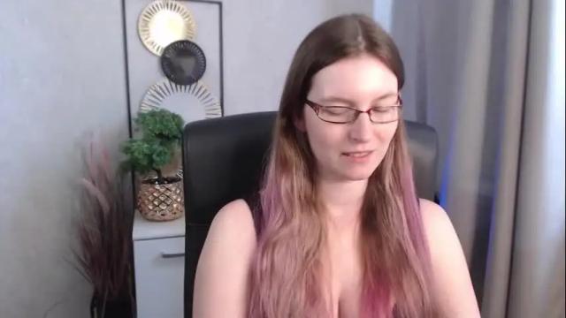Image 11 of emma_lust94 Stream on Chaturbate on 26 days ago