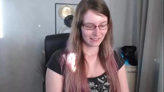 Image 4 of emma_lust94 Stream on Chaturbate on 19 days ago