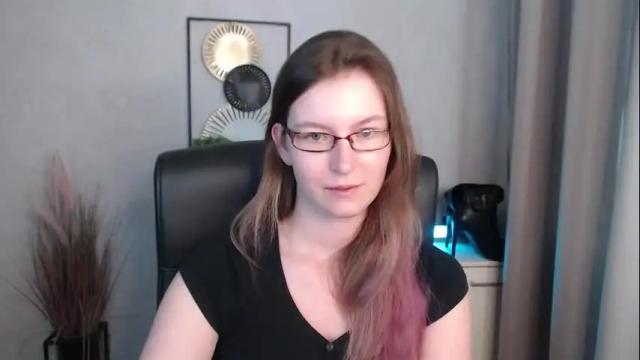 Image 6 of emma_lust94 Stream on Chaturbate on 17 days ago